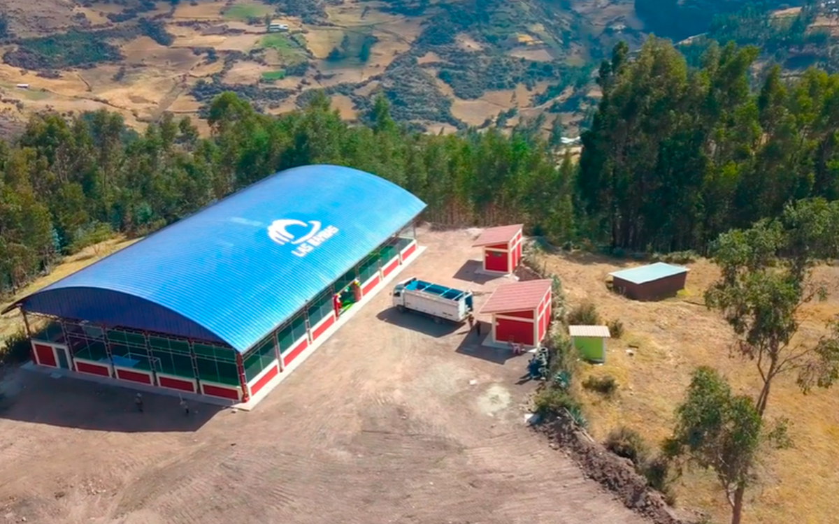 las-bambas-polideportivo