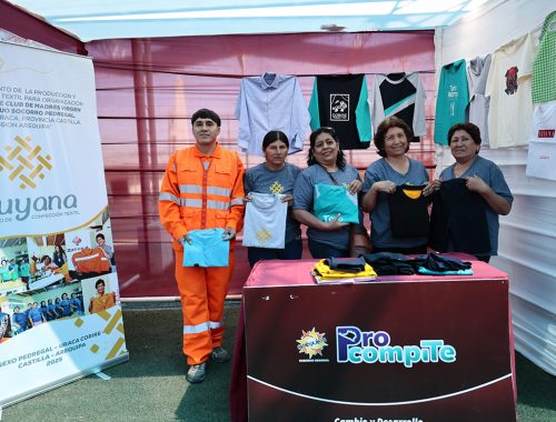 Club de Madres de Uraca Corire gana PROCOMPITE para fortalecer emprendimiento textil