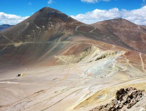 Inversión minera extranjera empieza a priorizar Argentina por encima de Perú