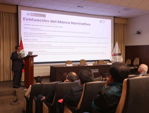 MINEM impulsa la modernización normativa para Sistemas Eléctricos Aislados y la promoción de energías renovables