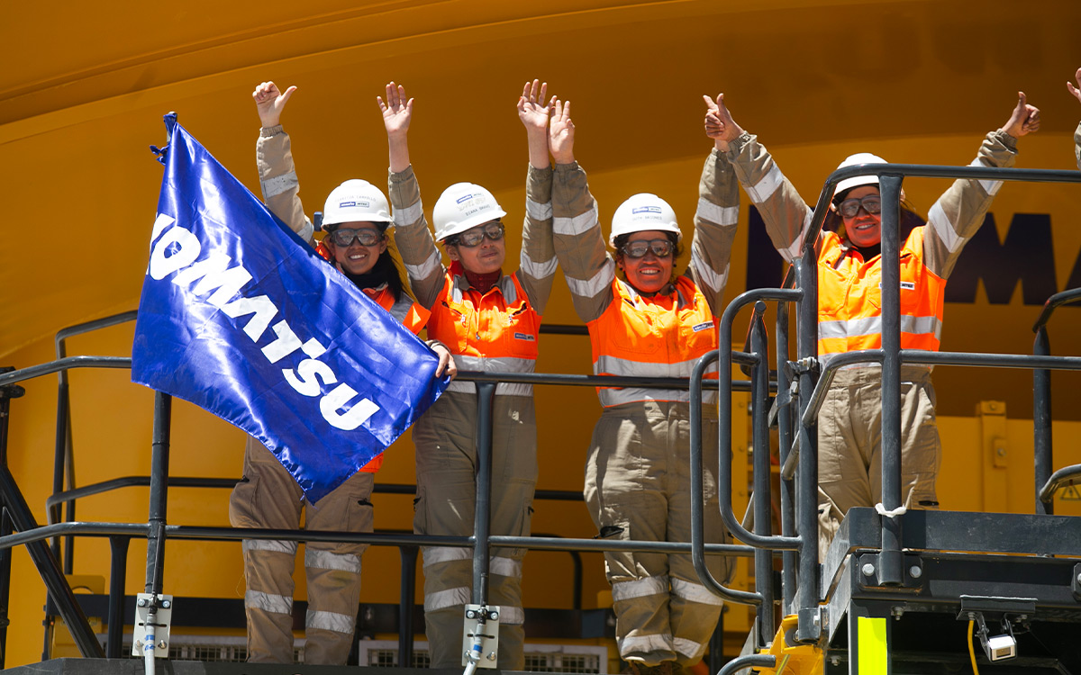 Komatsu-Mitsui