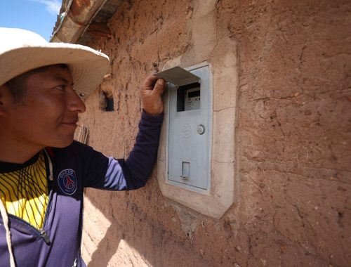 Luz que transforma vidas: MINEM lleva energía eléctrica a más de 63 mil peruanos en lo que va del 2025