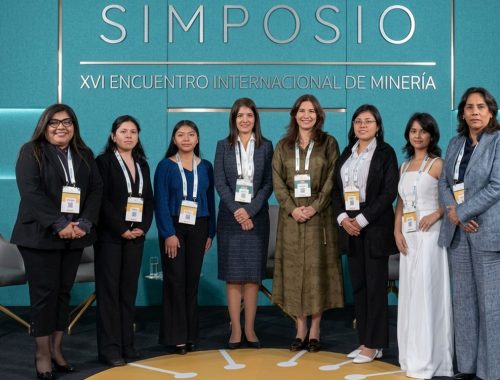 Asociadas estudiantiles de WIM Perú accedieron a mentorías exclusivas con líderes globales en el XVI simposio de minería