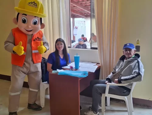 Compañía Minera Condestable impulsa campaña de salud en Mala