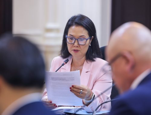 Altos precios de combustibles: Gobierno anuncia subsidio de hasta 20% para transportistas