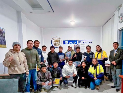 Gold Fields capacita a vecinos de Hualgayoc para obtener su licencia de conducir